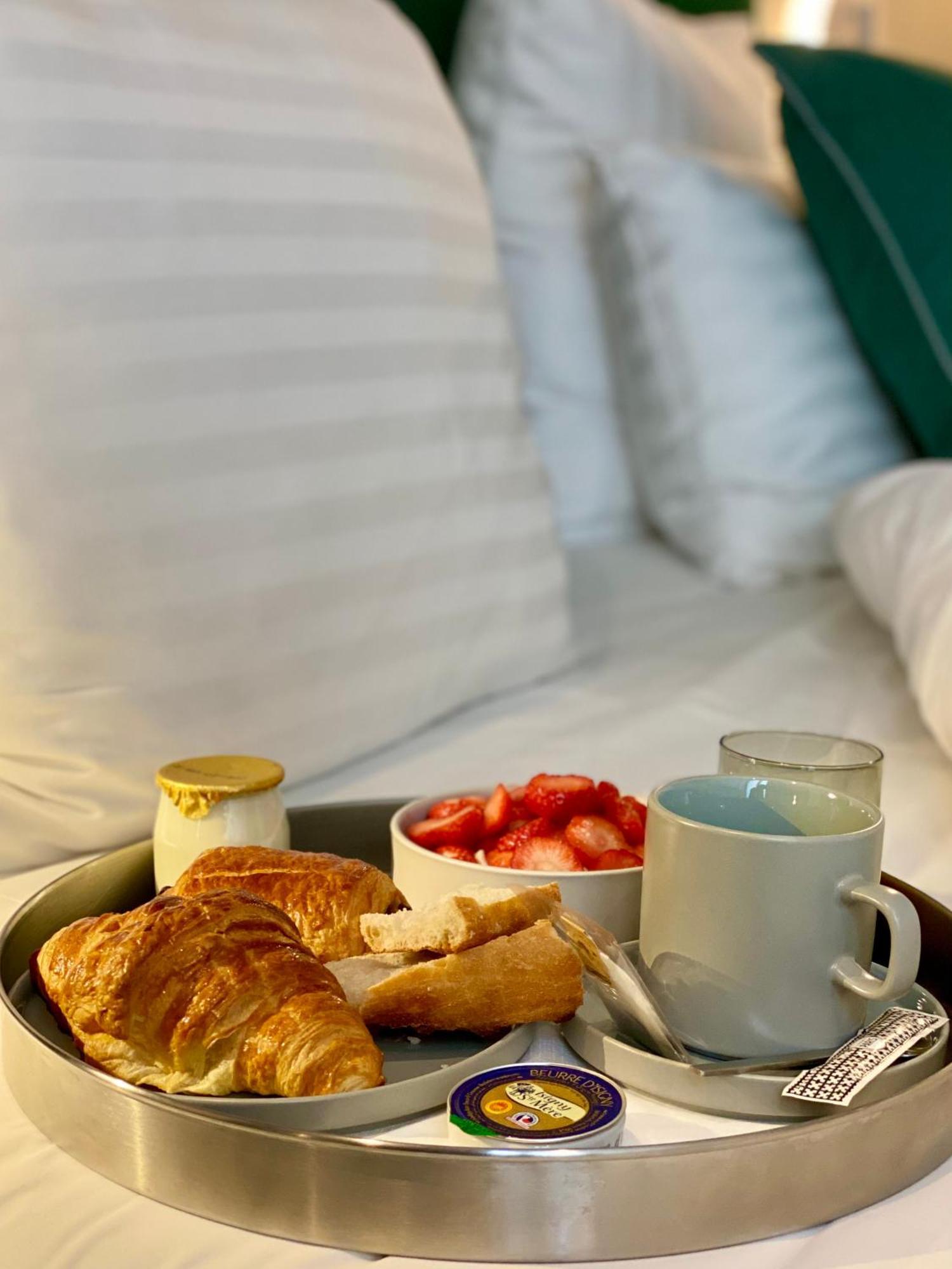 Le Basile 4* Parigi